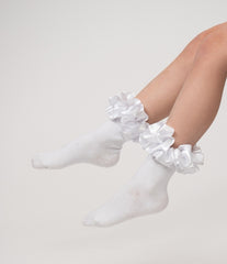 CARAMELO Ruffle Ribbon Ankle Socks White