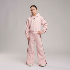 BONINI by ADee A modern take on a casual staple, the Revive Wide Leg Joggers feature a relaxed fit with a flattering silhouette. Finished with signature Bonini branding, they’re ideal for effortless everyday styling. Light Pink
