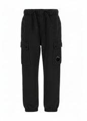 C.P. Company Kids U16 Diagonal Fleece Double Cargo Lens Sweatpants feature an adjustable drawstring waistband, practical side pockets, and signature cargo flap snap pockets with iconic Lens detailing, easticated cuffs. Black