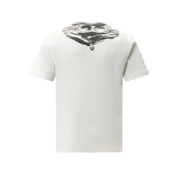 CP Company Kids Logo Print T-Shirt with logo that sits on the front and centre, while a distinctive goggle print adorns the back. White
