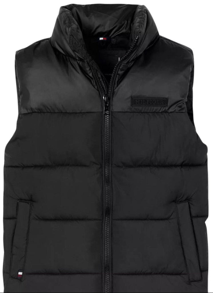 TOMMY HILFIGER Contrast Padded Vest Black TOMMY HILFIGER Contrast Padded Vest Black