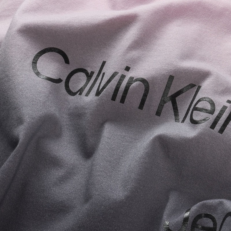 CALVIN KLEIN All Over Gradient T-Shirt CALVIN KLEIN All Over Gradient T-Shirt