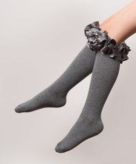 CARAMELO Ruffle Ribbon Knee Length Socks Grey