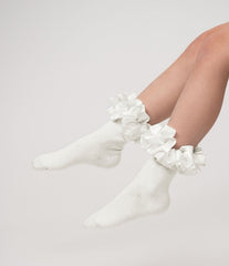 CARAMELO Ruffle Ribbon Ivory Socks Ivory