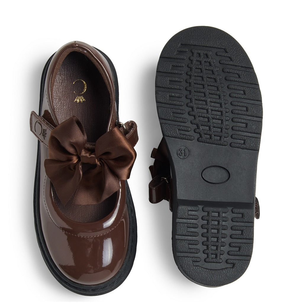 Caramelo BTS Bow School Shoes Brown