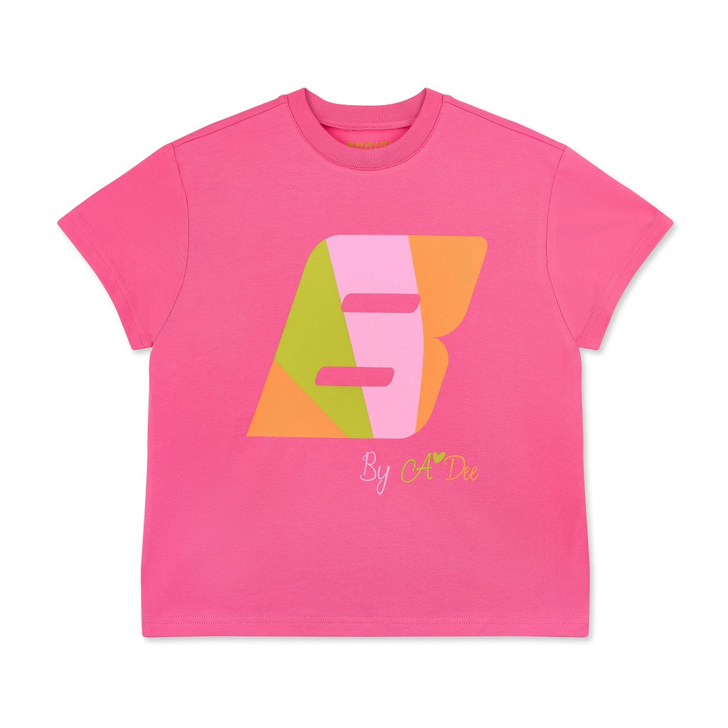 BONINI by ADee The Dynamic oversized t-shirt features a printed large 'B' logo on the front. Coming in two cool colourways. Hot Pink