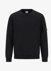 C.P. Company Kids light fleece crewneck sweatshirt with iconic lens detail, ribbed crewneck and cuffs Regular fit for everyday versatility. Black