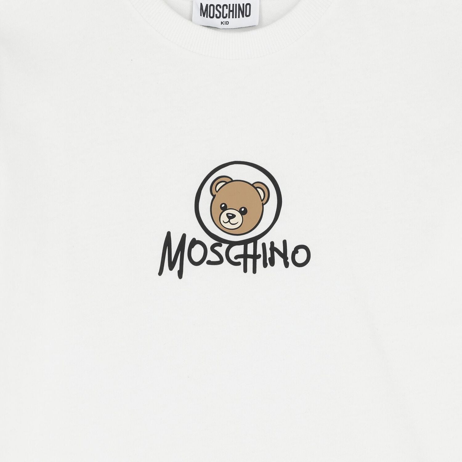 Iconic Moschino teddy bear and logo print brings playful luxury to this soft cotton jersey long sleeve tee. Designed for boys and girls with a comfortable ribbed neckline