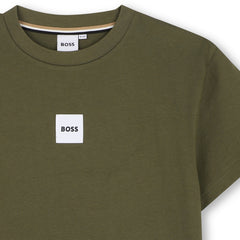 Short-sleeved jersey T-shirt, cotton. Woven label centered on the chest. LOOSE FIT. Olive Night