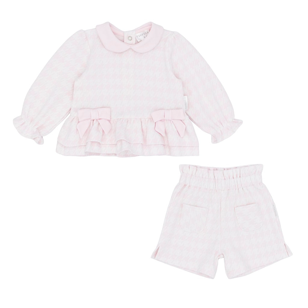 Pastels & Co Kacey The charming classic check shorts set in pink offers timeless elegance for baby girls.