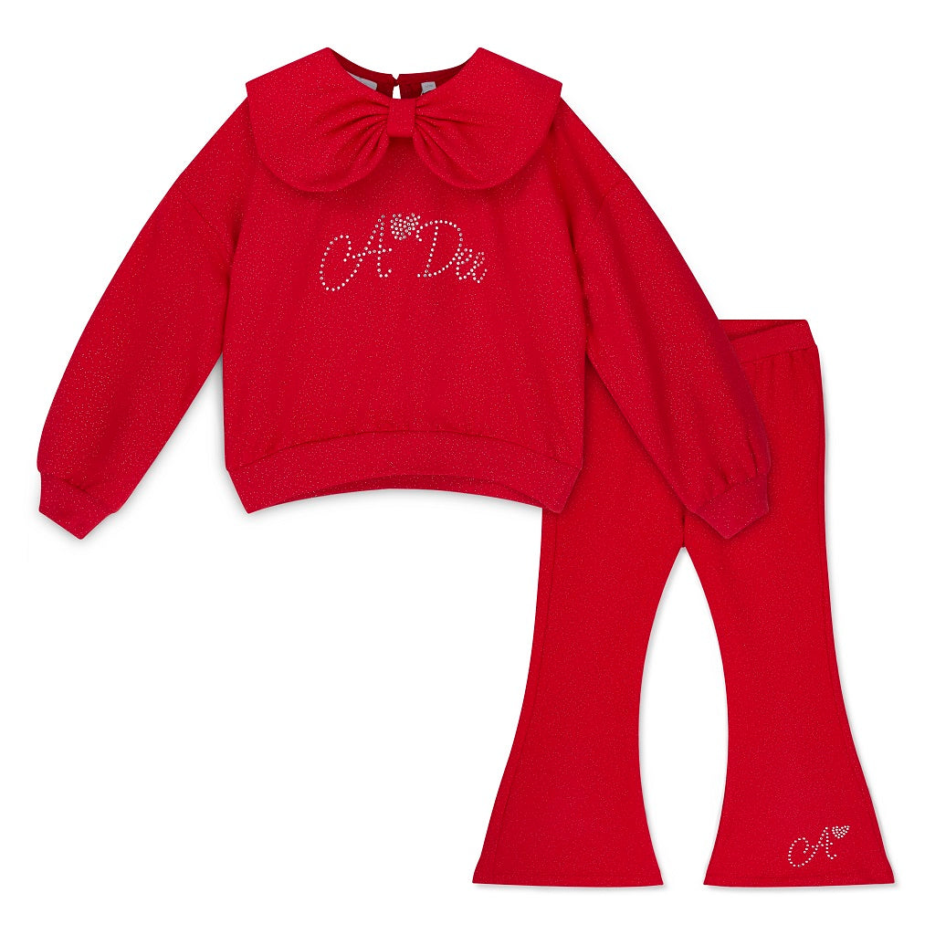 The Amara Set features a sweatshirt with a beautiful bow collar and sparkling A*Dee diamante branding, paired with matching flares finished with a classic diamante “A” on one leg. Red