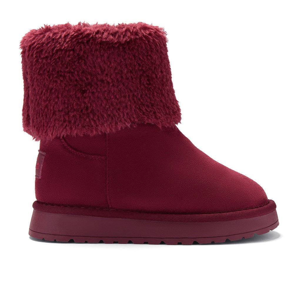 ADEE The Fluffie boots are a cosy pull-on style, featuring a faux fur upper and chunky sole for all-day comfort. Deep Cherry